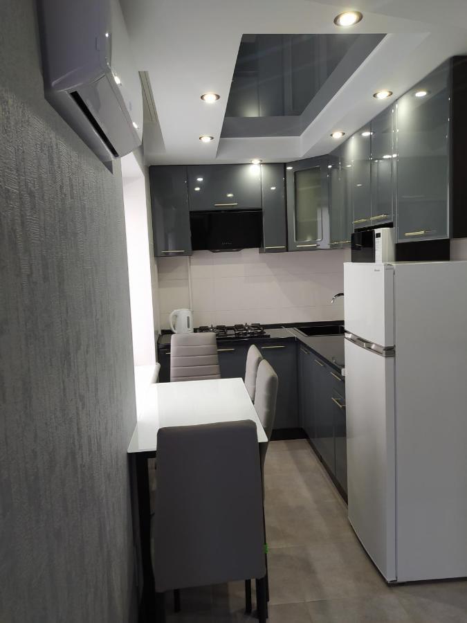 2Rooms Apartment - 181 Gogol Street Zaporizhia Zewnętrze zdjęcie
